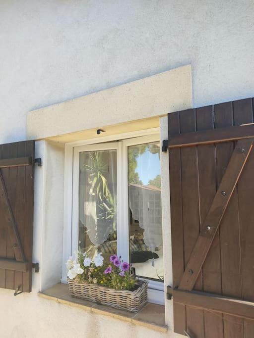Gîte l' Arbre de Vie indépendant, au calme Les Essards  Extérieur photo
